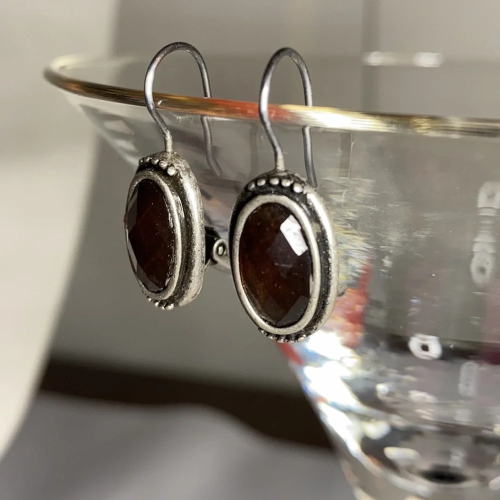 Dainty unusual faceted stone earrings antiqued silvertone